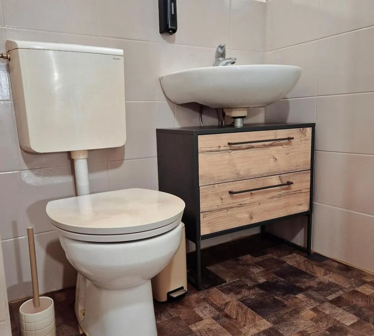 Calm and elegant apartment with AC in the downtown Budapest 0*,  Hungary
